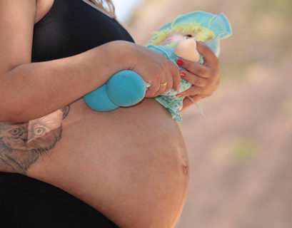 beca para madres adolescentes