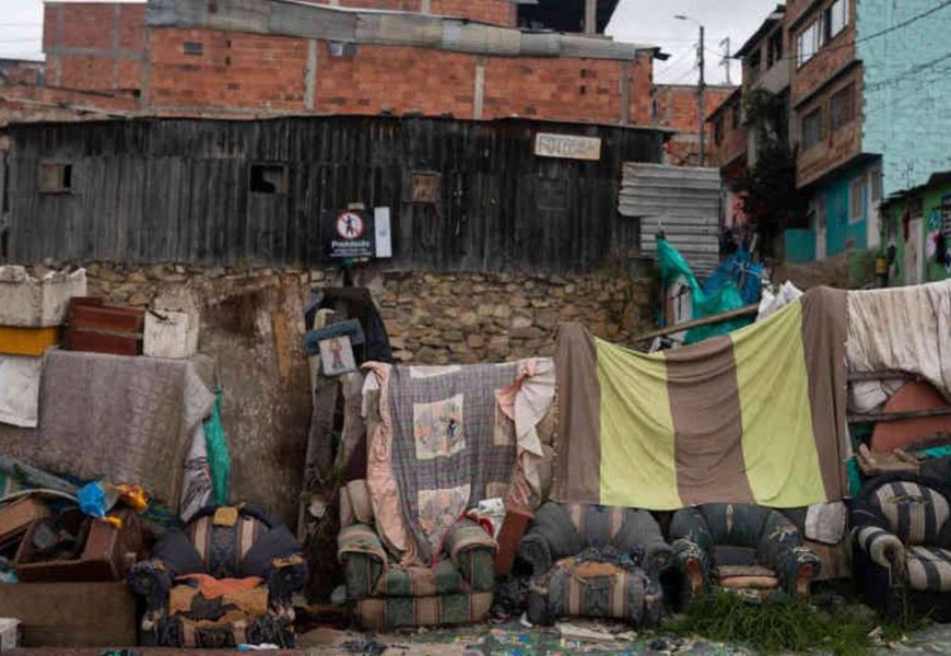 La noche oscura de los pobres