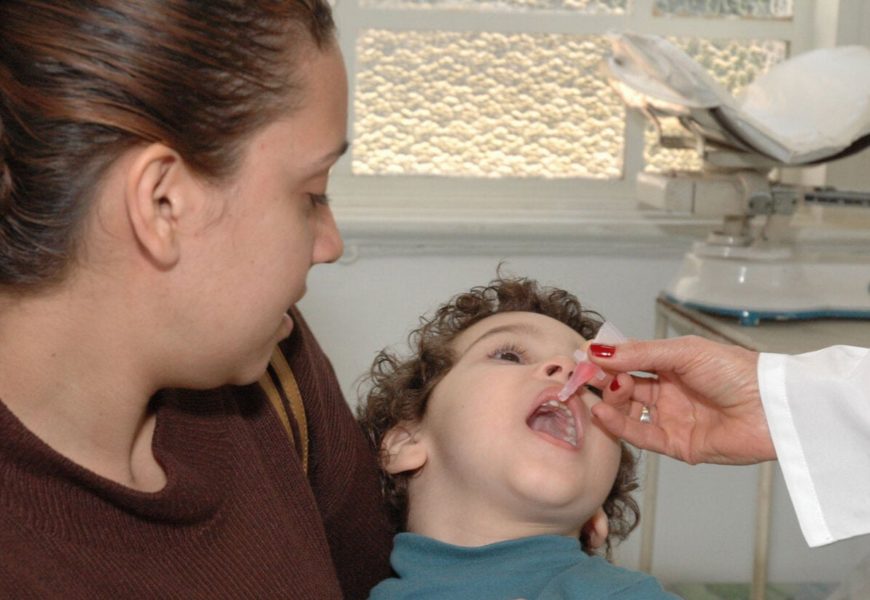 Vacunas contra la poliomielitis
