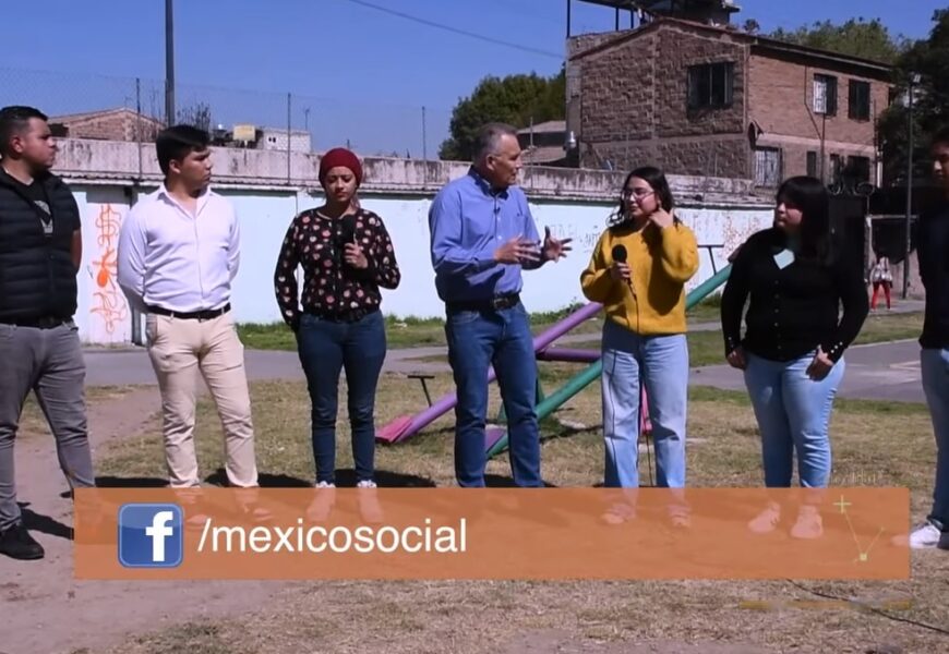 Jóvenes por un México Social