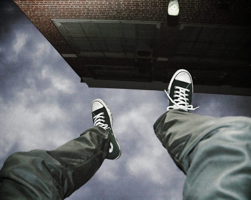 El suicidio y la muerte violenta